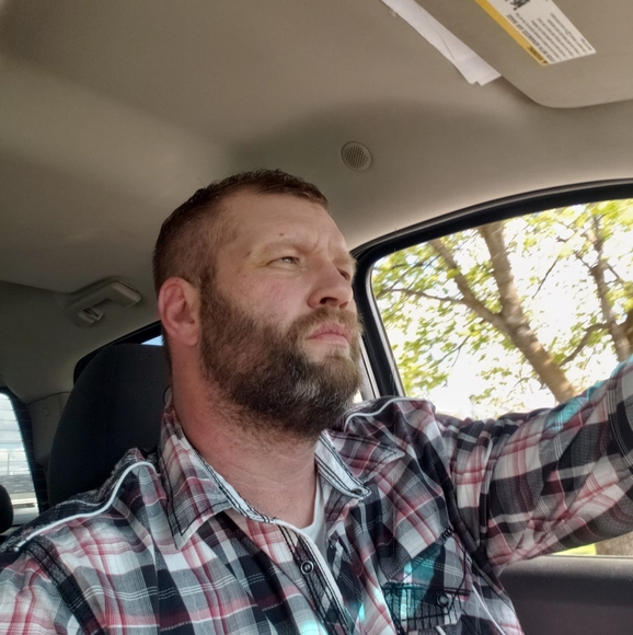 Meet your Posher, Daniel - Picture 1 of 1